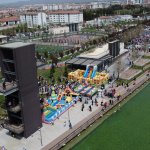 Çocuklar, Millet Bahçesinde gönüllerince eğlendiler