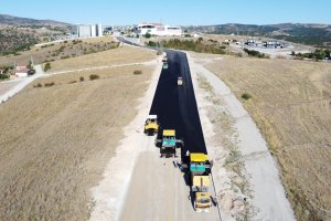 Gülkent 1.Cadde’nin asfaltı tamam