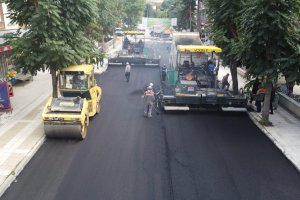 Belediyemizden Şenyurt Cadde ve Sokaklarda asfalt çalışması