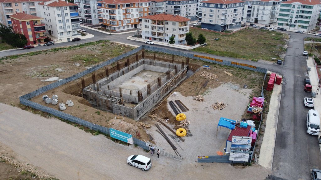 “Gençliğe ve spora yatırım yapıyoruz”