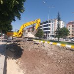 Belediyemiz, Dr. Sadık Ahmet Caddesini yeniliyor