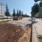 Belediyemiz, Dr. Sadık Ahmet Caddesini yeniliyor