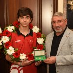 Şampiyonlardan Başkan Aşgın'a ziyaret