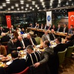 Başkan Aşgın, genç iş insanlarıyla bir araya geldi