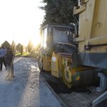 Başkan Aşgın, asfalt çalışmasını inceledi