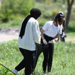 Mehmetçik Anadolu Lisesi öğrencileri, Belediyemiz çalışanları ile Çomar Barajının etrafını temizledi