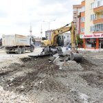 Belediyemiz, 23 Nisan Kavşağını yeniliyor