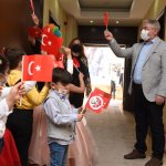 Minik Aymina, 23 Nisan Belediye Başkanı oldu