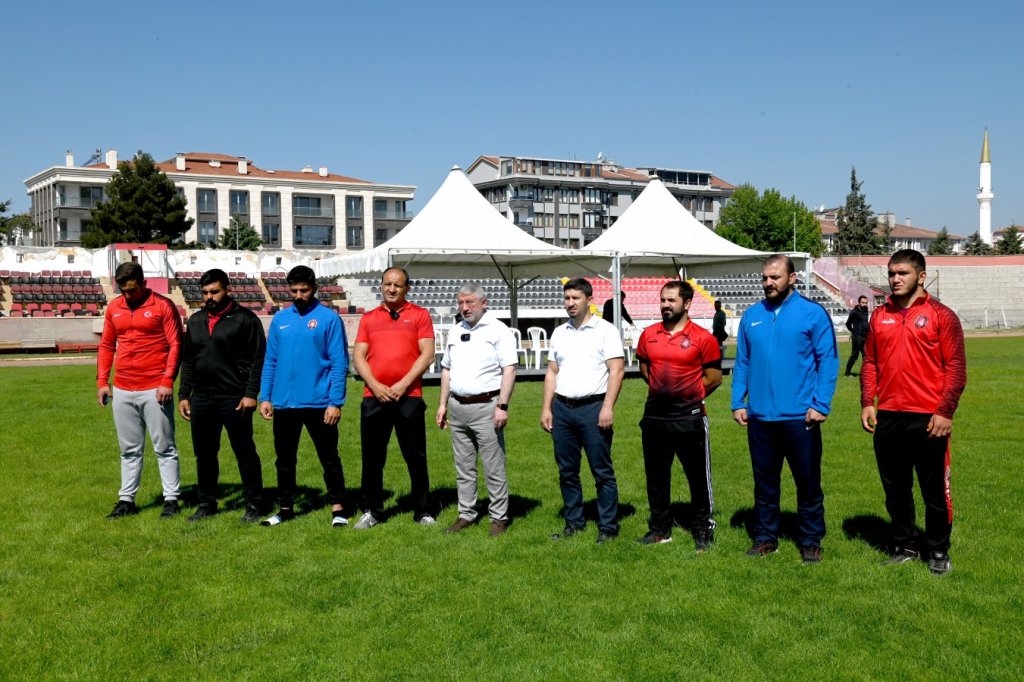 Karadeniz’in Kırkpınar’ı yağlı güreşler için hazır