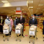 AK Parti Kadın Kollarından Gıda Bankasına bağış