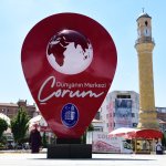 Dünyanın Merkezine Çok Yakıştı