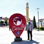 Dünyanın Merkezine Çok Yakıştı