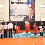 İki spor salonu daha hizmete açılacak