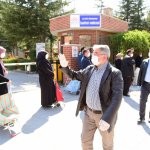 Başkan Aşgın, semt pazarlarını inceledi