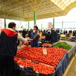 Başkan Aşgın, semt pazarlarını inceledi