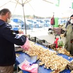 Başkan Aşgın, semt pazarlarını inceledi