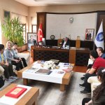 Başkan Aşgın, Engelli Yüzme Takımına palet hediye etti