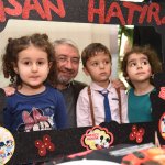 Çocuklarla yakından ilgilendi