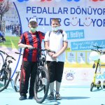 "Pedallar Dönüyor Yüzler Gülüyor"