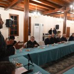 Arasta esnafı ile istişare ve bilgilendirme toplantısı yapıldı