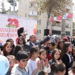 Başkan Aşgın çocuklarla bayramı kutladı