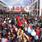 Başkan Aşgın çocuklarla bayramı kutladı