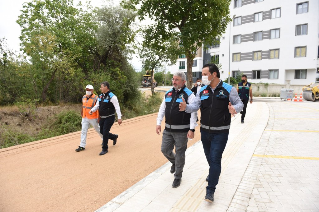 Ahçılar’da asfalt çalışması