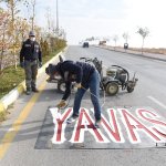 Sanayi 12. Caddede yol çizgi ve yazı çalışması