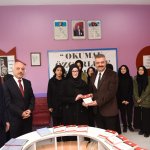 Öğrenciler kitaplarıyla buluştu