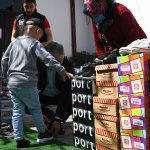 700 çocuğun bayramlığı Belediyemizden