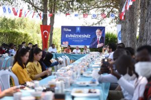 Belediyemiz, Misafir Öğrencileri Bayramda Yalnız Bırakmadı