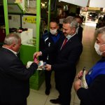 Esnafa, maske ve el solüsyonu dağıtımı devam ediyor