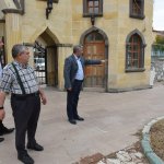 Başkan Aşgın mezarlık çevresinde incelemelerde bulundu