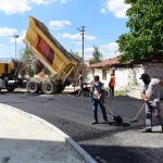 Belediyemizden Çamdeğirmeni Sokaklara asfalt