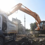 Devane’de yıkımlar devam ediyor