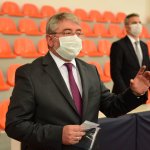 11 ekip, 250 kişi 200 bin maske dağıtacak