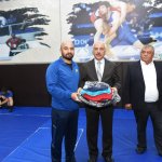 Güreşçilere 50 Bin liralık destek