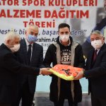 Belediyemizden amatör kulüplere malzeme yardımı