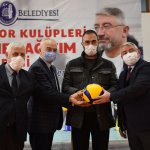 Belediyemizden amatör kulüplere malzeme yardımı