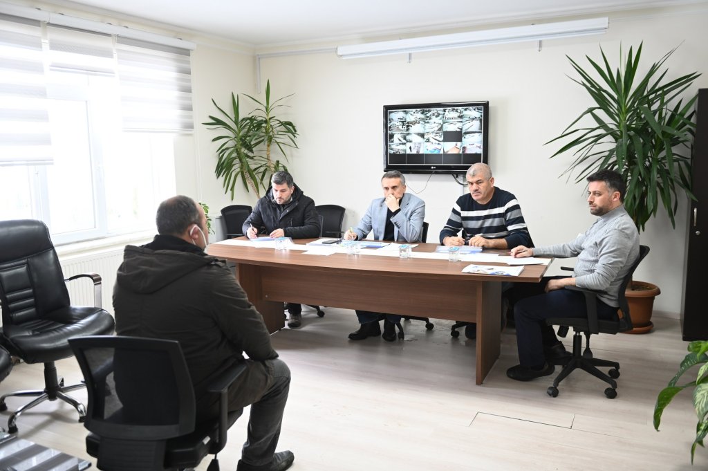 Otobüs şoför adayları ve meslek elemanları mülakata girdi