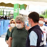 Semt pazarlarında maske ve sosyal mesafeden taviz yok