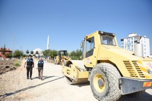 Bayat Gediği sokaklar asfalta hazırlanıyor