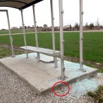 Otobüs durağına çirkin saldırı