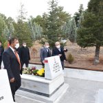 Belediyemiz, şehitliğin çevre düzenlemesini yapıyor