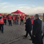 Başkan Aşgın, eylem yapan işçileri ziyaret etti