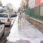 Bahabey ve Fatih Caddeleri önce yıkandı sonra dezenfekte edildi