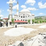 Belediyemiz ilçelere asfalt desteğini sürdürüyor