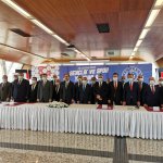 Bakan Kasapoğlu, stadyumun devrinde Çorum’a müjde yağdırdı