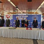 Bakan Kasapoğlu, stadyumun devrinde Çorum’a müjde yağdırdı