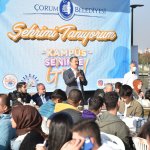 Başkan Aşgın, üniversiteli gençlerle kahvaltıda bir araya geldi